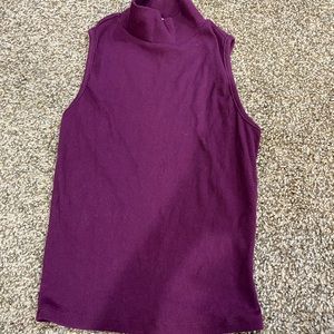 turtleneck sleeveless top